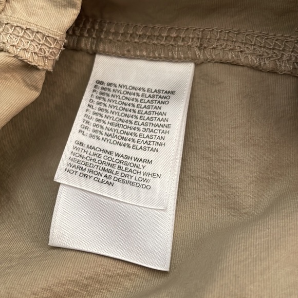 The North Face khaki hiking pants - sz 16 - Picture 13 of 13